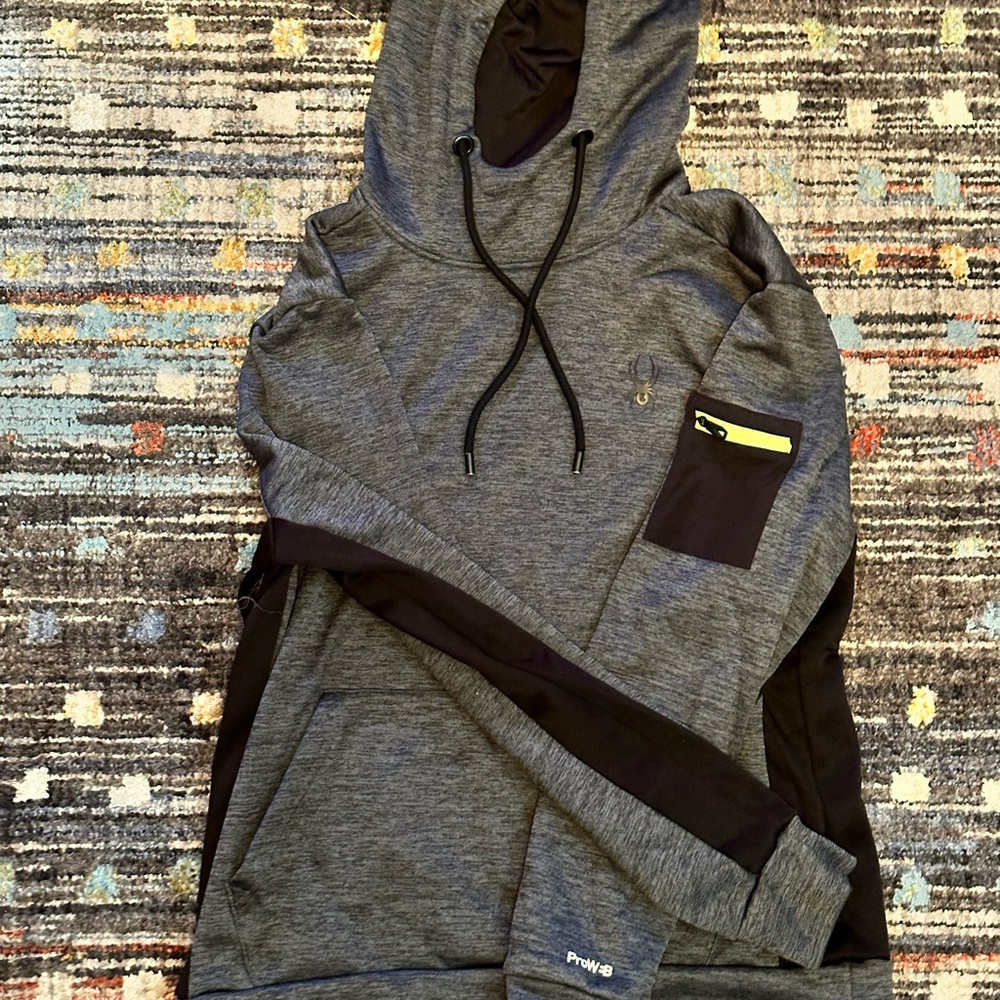 Spyder Men’s Small Hoodie